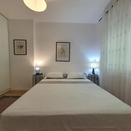 Sabi's Cozy Διαμέρισμα